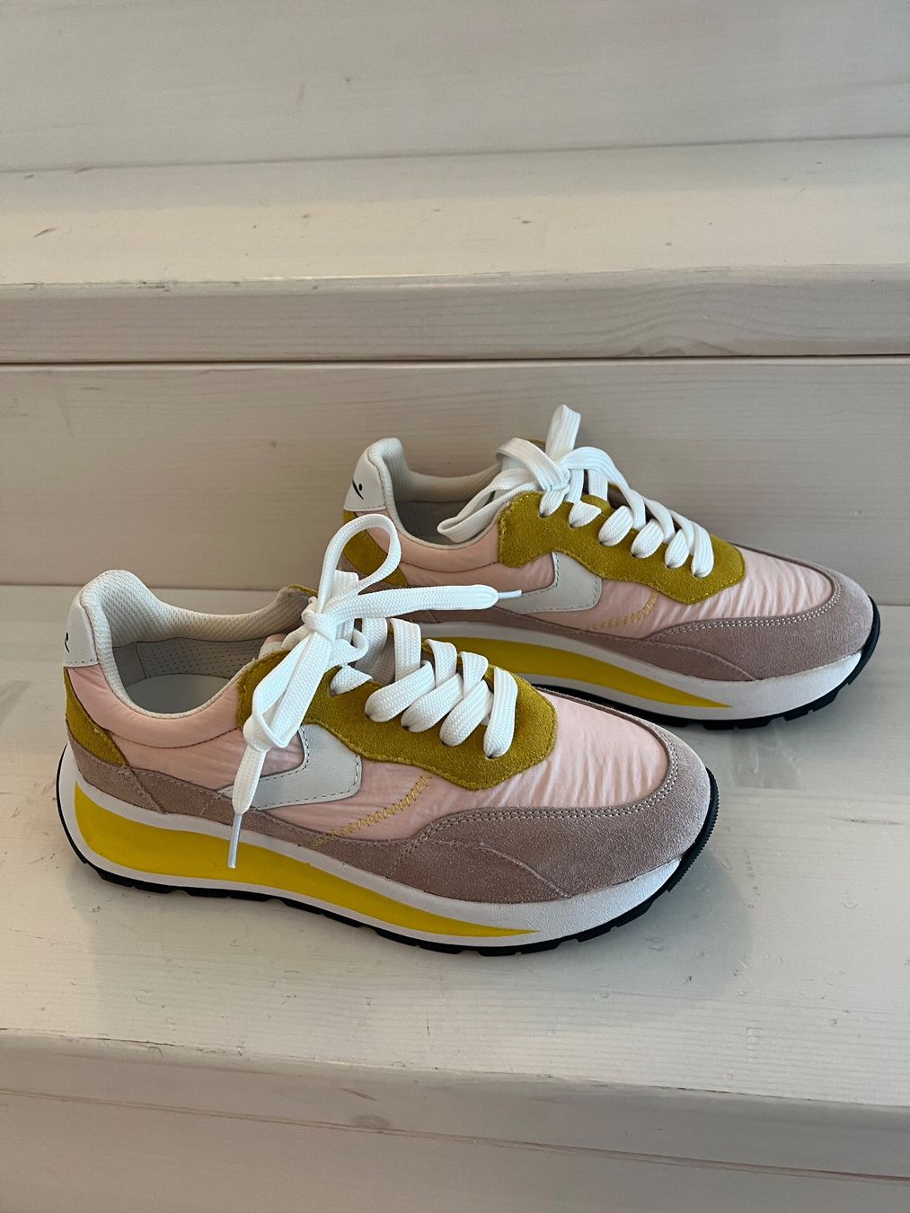 Scarpe da donna: Sneakers Voile Blanche – Nuovo (secondo la descrizione) da Hausen AG venduto da Jean1968 1