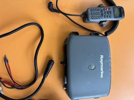 Raymarine Ray 240e VHF Funkgerät