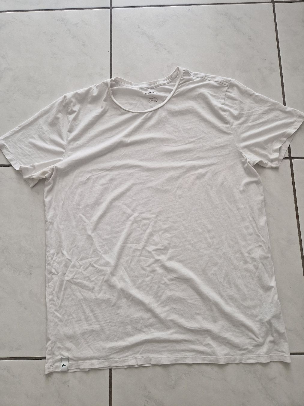 Lacoste T-shirt: 2 Lacoste T-Shirt Weiss  – Usato da Bassersdorf venduto da DonSolo 2