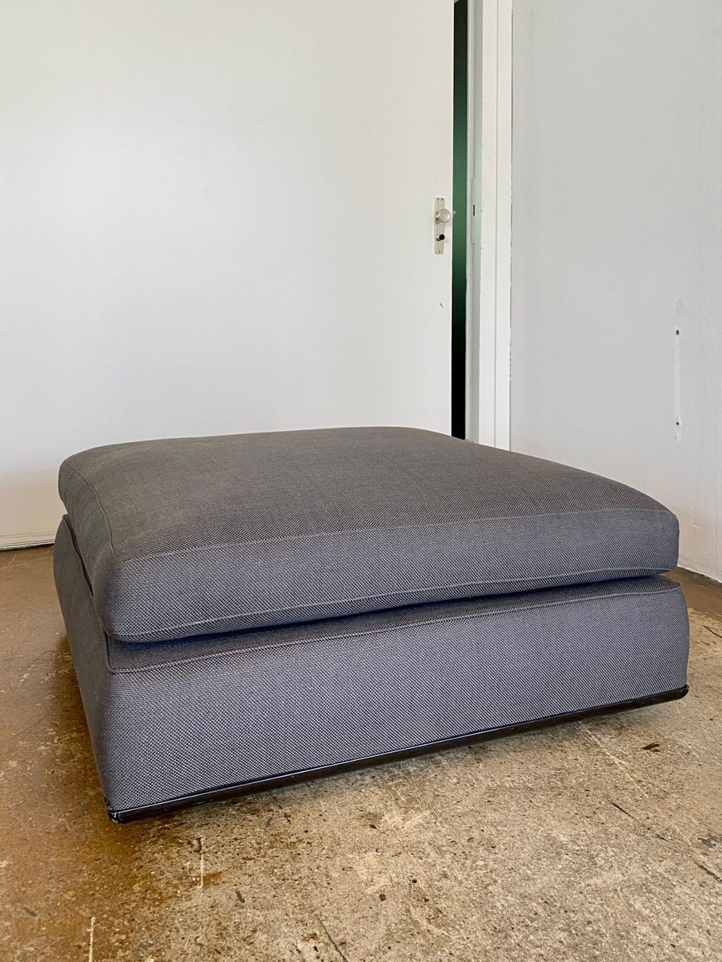Sgabelli: Minotti POWELL Hocker_passend zu Sofa-Linie POWELL – Usato da Herisau venduto da playoff15