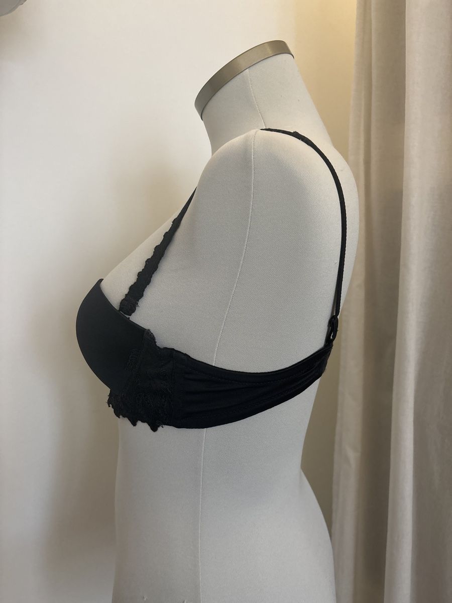Sonstige Unterwäsche: Valisere BH schwarz Grösse 80B Spitze elegant – Gebraucht aus Bäretswil von Viechel 1