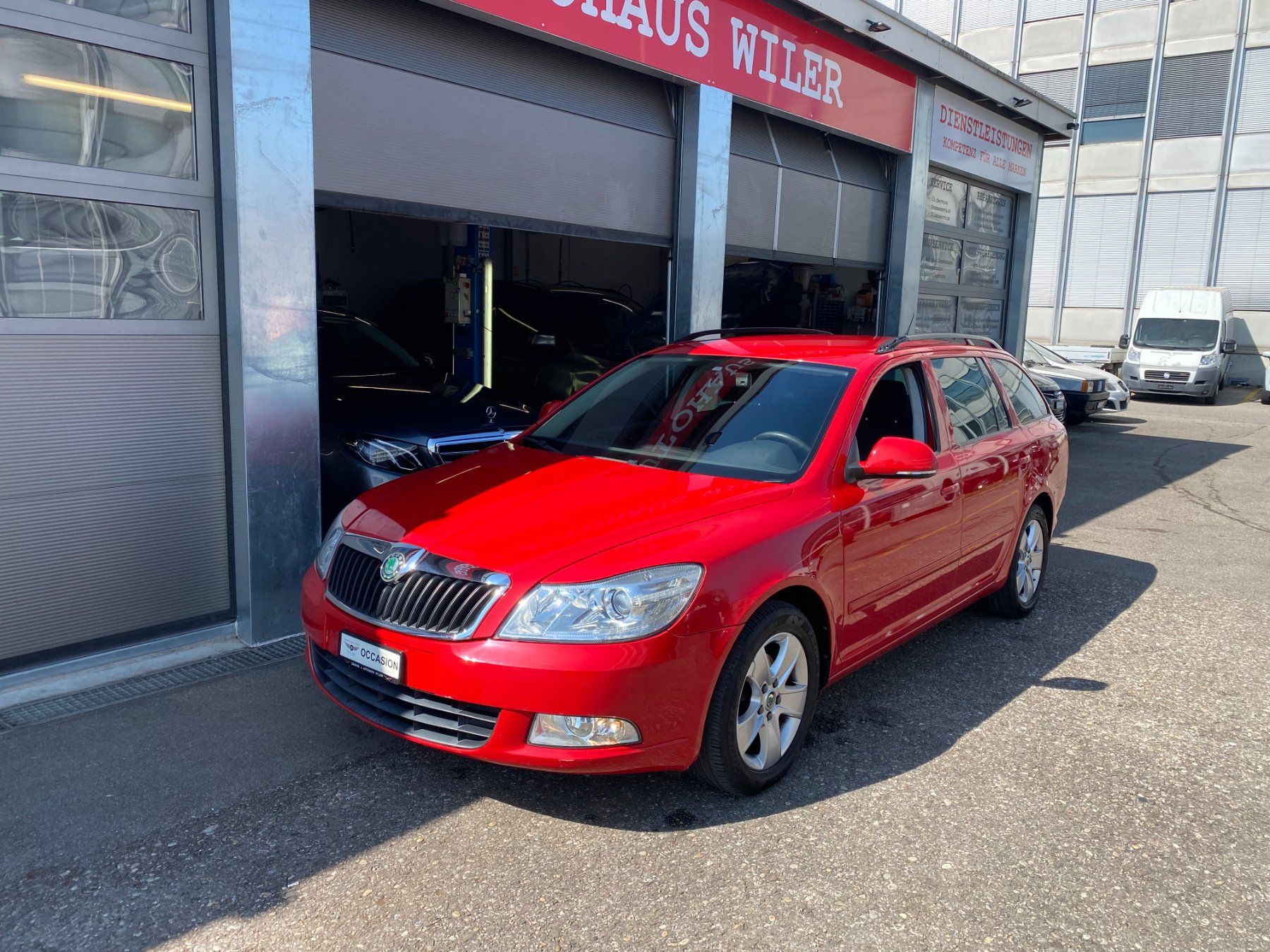 Skoda Automobili: SKODA Octavia Combi 1.4 TSI Ambiente DSG – Usato da Biel/Bienne venduto da AS24