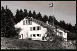 Fotografie Magglingen, Gebäude mit Schw