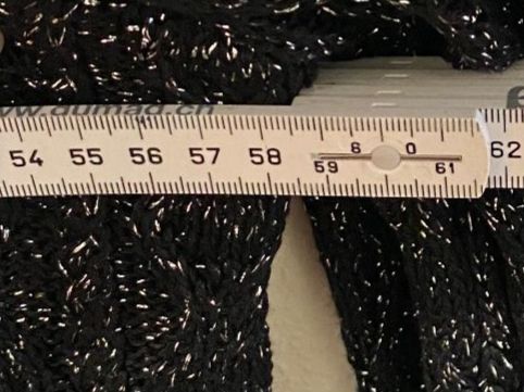 Asos Pullover & Sweatshirts: Asos Pullover Glitzer schwarz / silber Gr. 52 – Gebraucht aus Pratteln von a23_j2gs 9