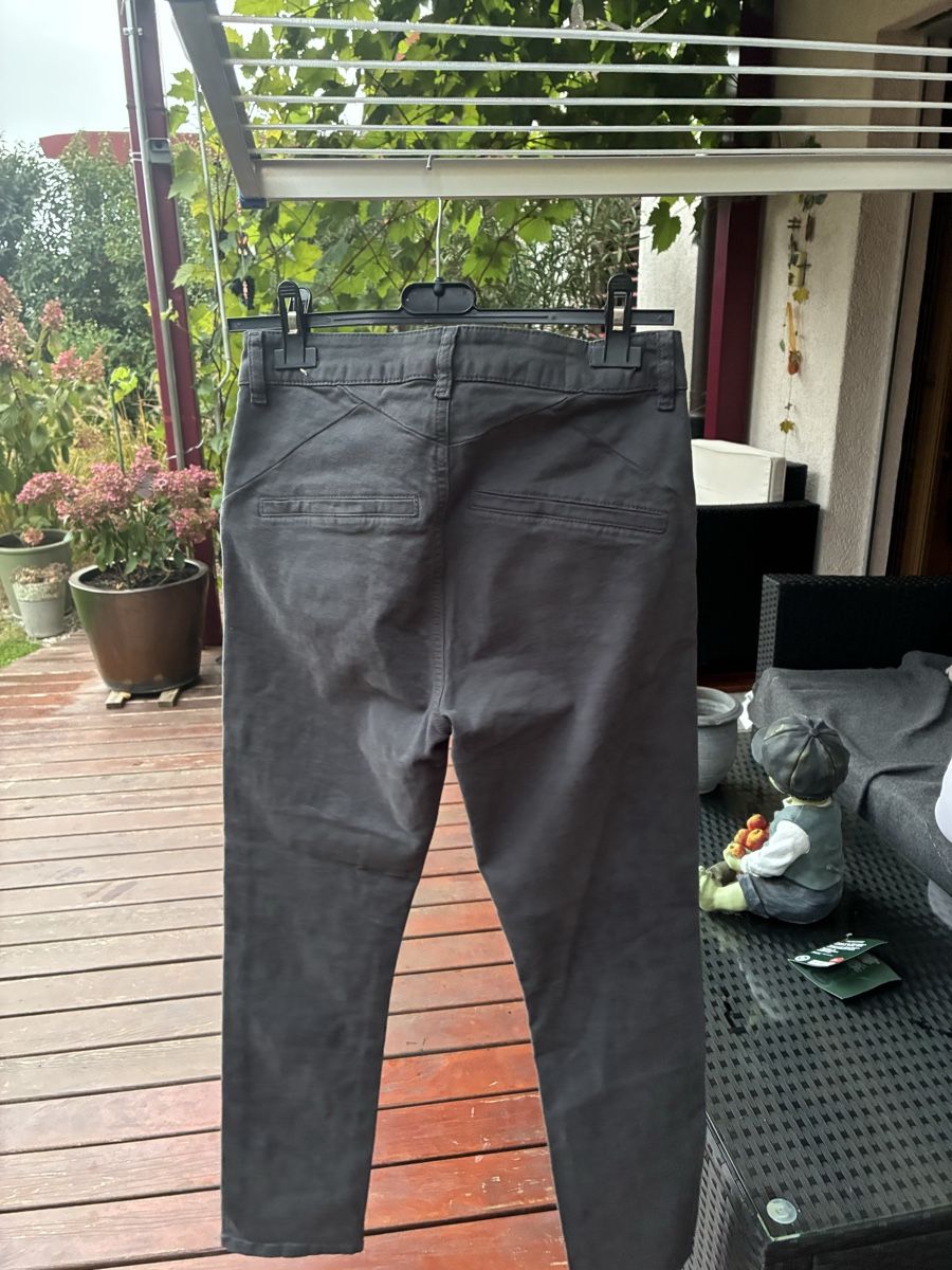 Hosen: 10.11 Studios Hose Damen  – Neu (gemäss Beschreibung) aus Laupen BE von ole_l8gg 1