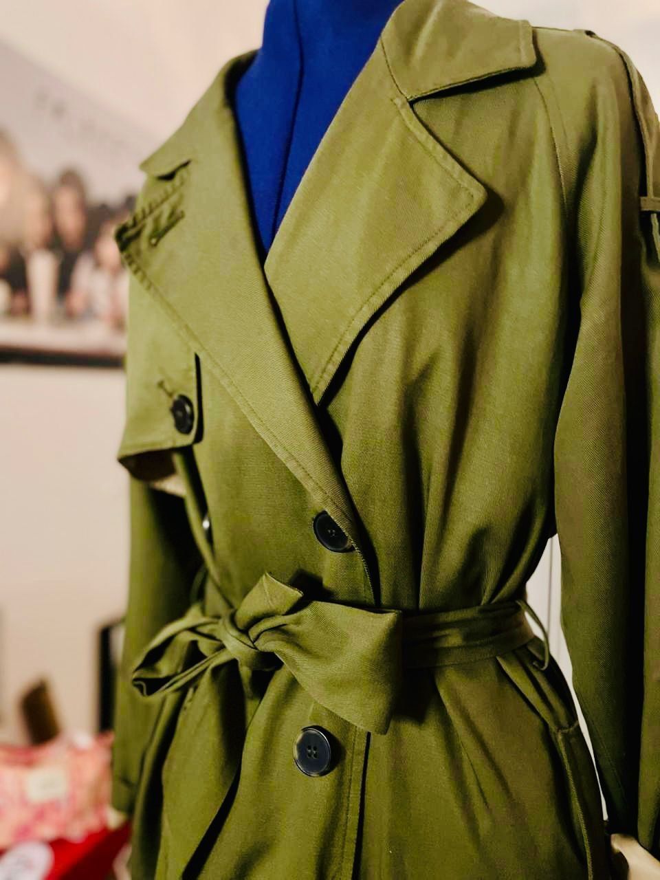 Mäntel: Trenchcoat Selected Femme EU 34 – Gebraucht aus Zürich von eka_5xfb