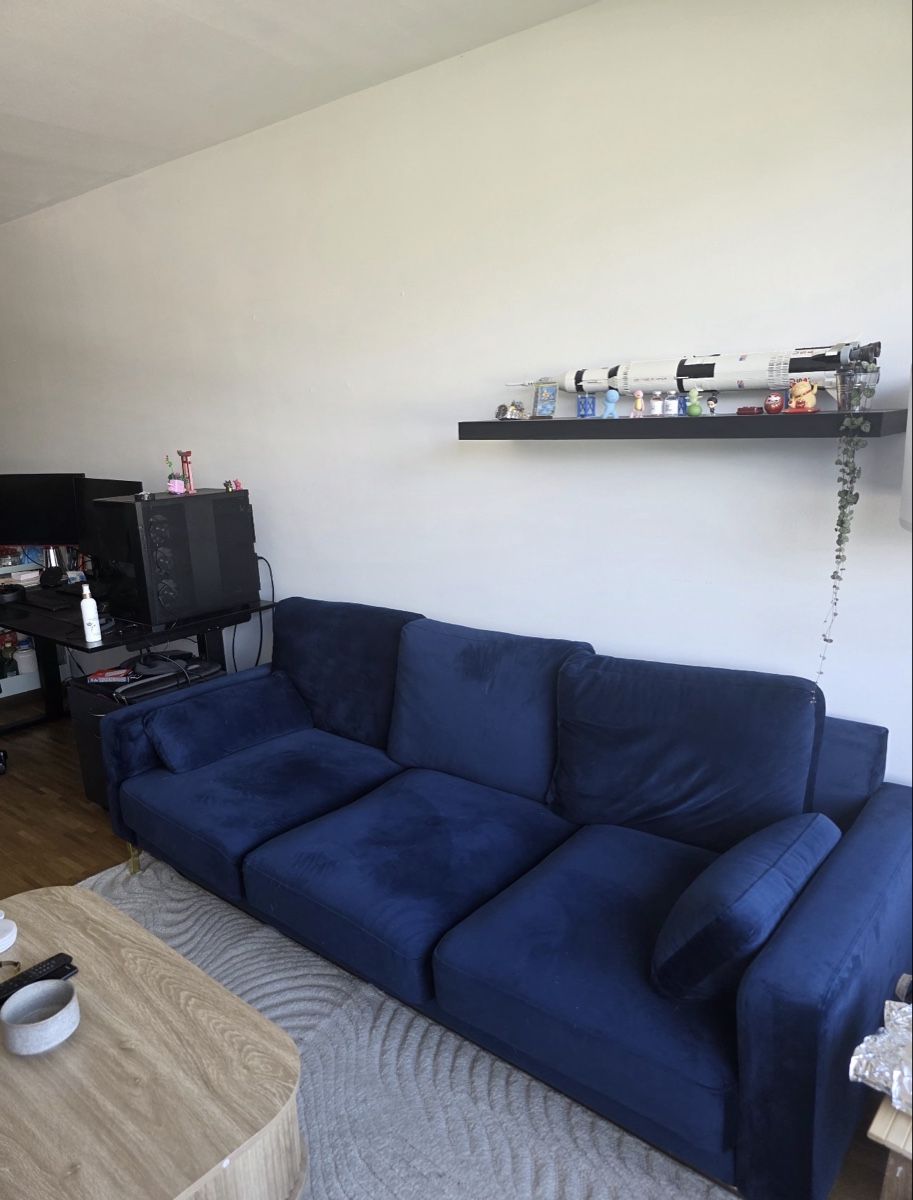 Divani: 3 seat velvet couch – Nuovo (secondo la descrizione) da Geneve venduto da mak_hzx5