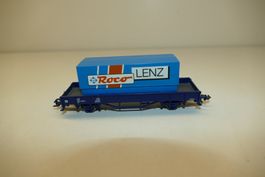 Roco H0: DB Niederbordwagen mit LKW Auflieger beladen