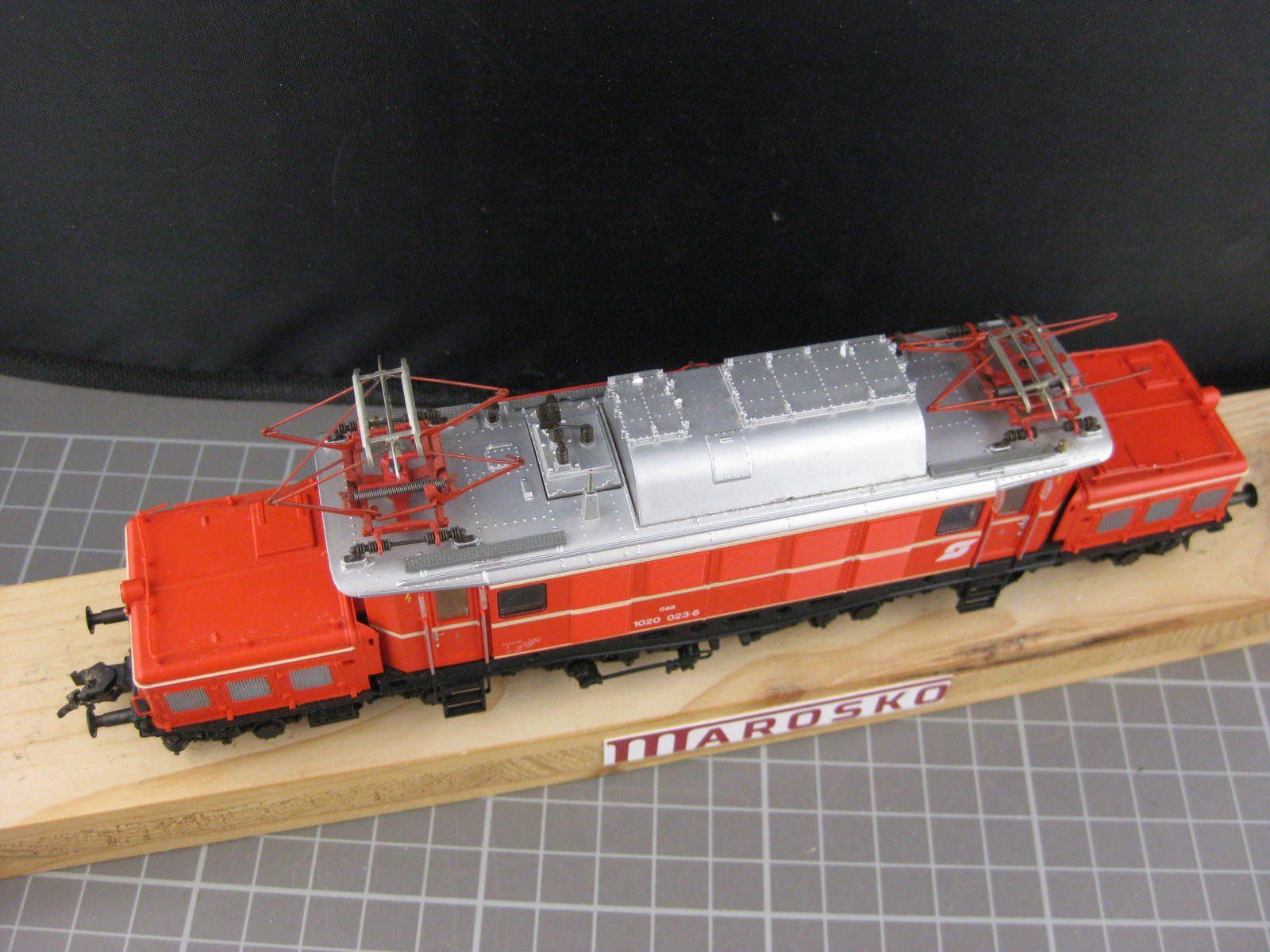 Roco Modelleisenbahnen: Roco 43485 ÖBB BR 1020, mit OVP, H0, DC – Gebraucht aus Malters von Marosko 2