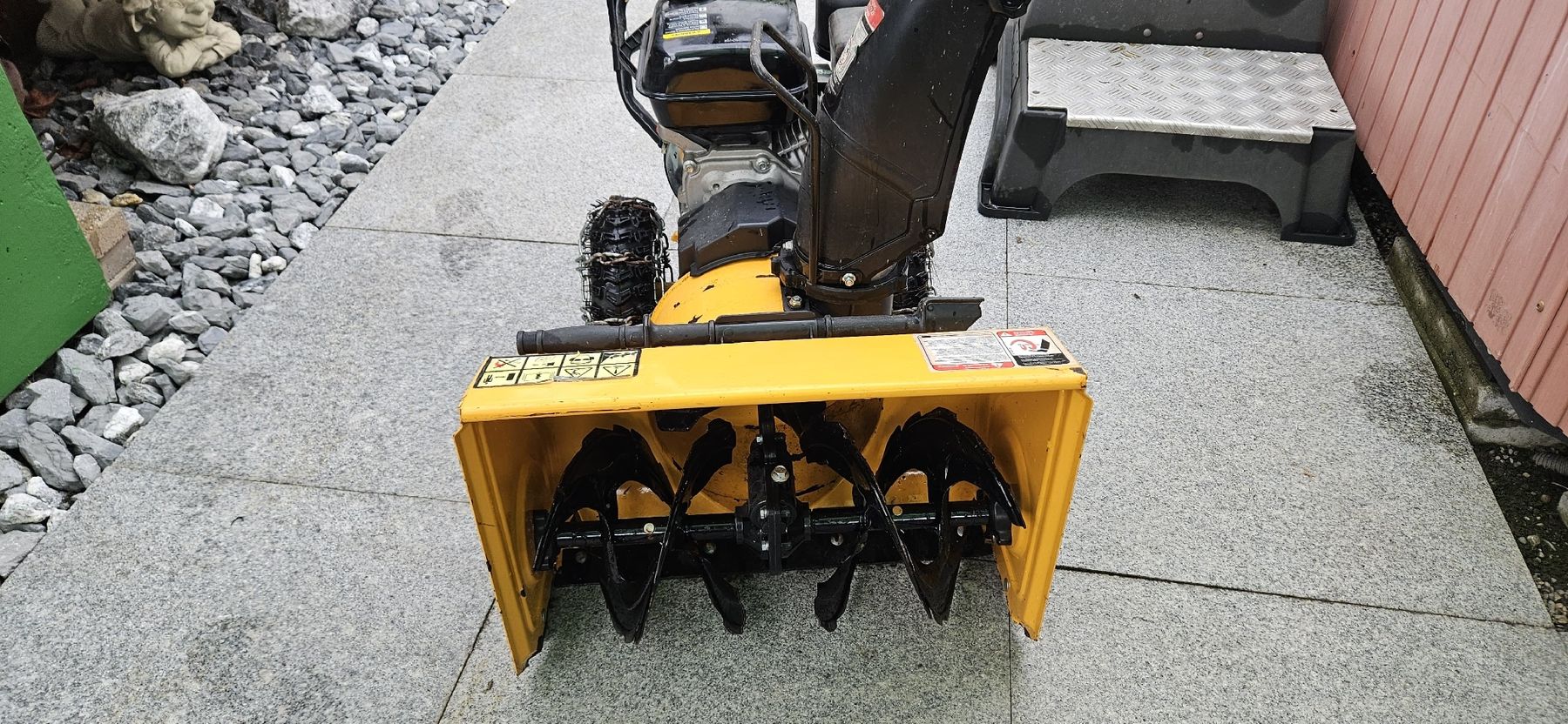 Tutte le macchine: kleine Schneefräse 55cm breit – Nuovo (secondo la descrizione) da Zürich venduto da Melossoap