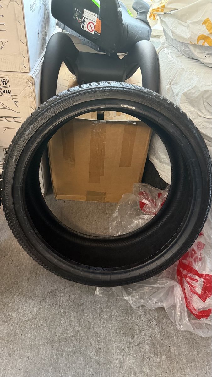 Pneumatici & Ruote complete: Continental Winterreifen – Usato da Sargans venduto da Sauto24 3