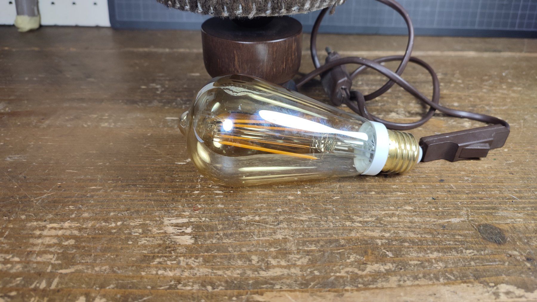 Lampen: Wunderschöne alte Retro Lampe E27 – Gebraucht aus Gelterkinden von MYSTOREFORYOU4460 7