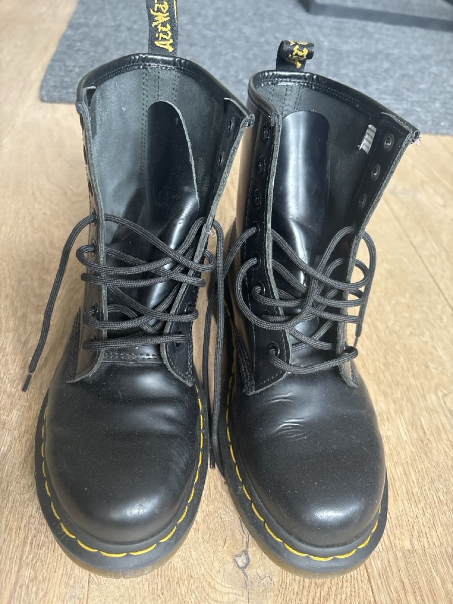 Dr. Martens Chaussures hommes: Dr Martens – D'occasion à Peseux par lau_2w27 2