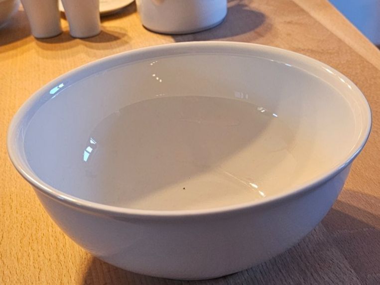 Coupes: Salatschüssel weiss – D'occasion à Illgau par smili2591 1