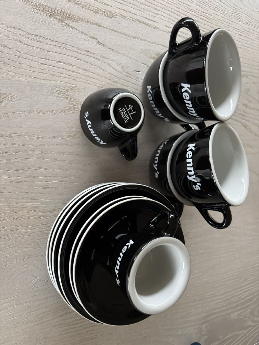 Tazze: 4 Kaffee- & 2 Espressotassen inkl. Unterteller – Nuovo (secondo la descrizione) da Fischbach-Göslikon venduto da yanick.1