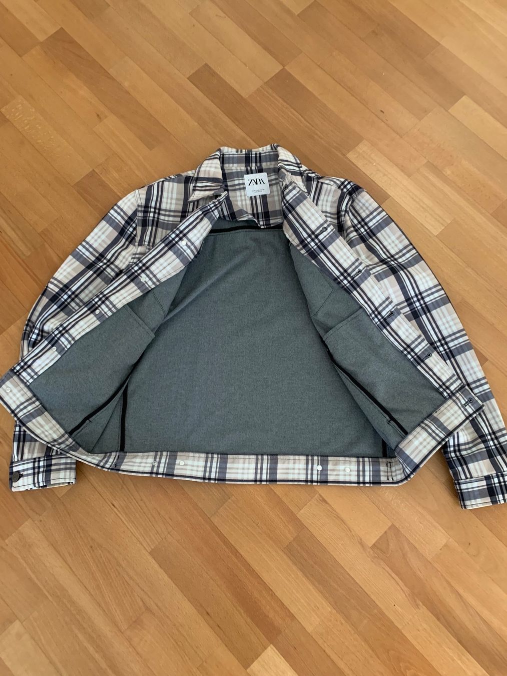Zara Jacken: Jacke – Gebraucht aus Wetzikon ZH von hypebeast 1