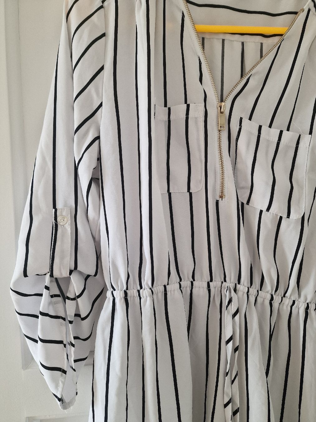 Kleider: Sommerkleid weiss schwarz L – Gebraucht aus Ottenbach von Claurin 1