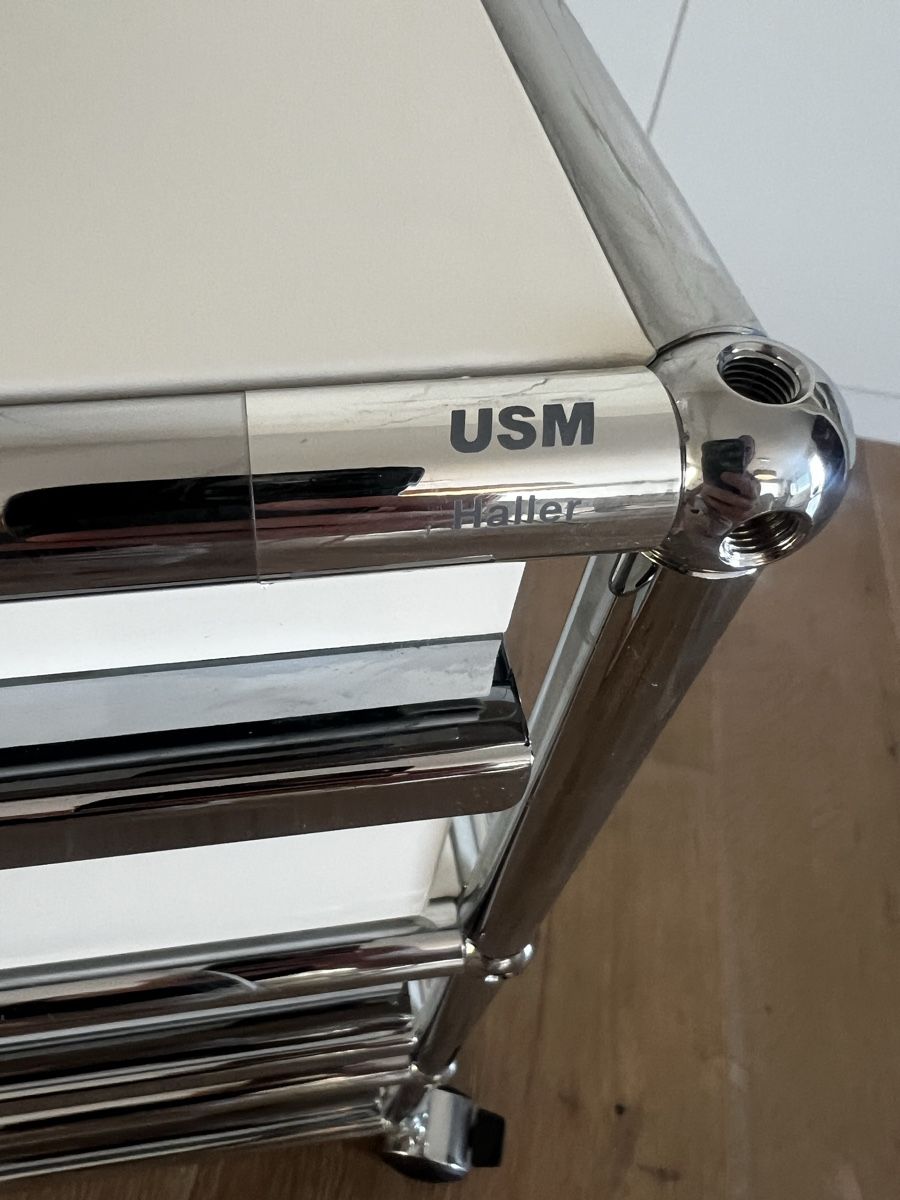 USM Banconi: Usm Haller Rollcontainer Chrom Weiss Schubladen  – Usato da Badzurzach venduto da Sternen88 1