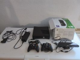 Collection Xbox360 + 83 jeux + figurines