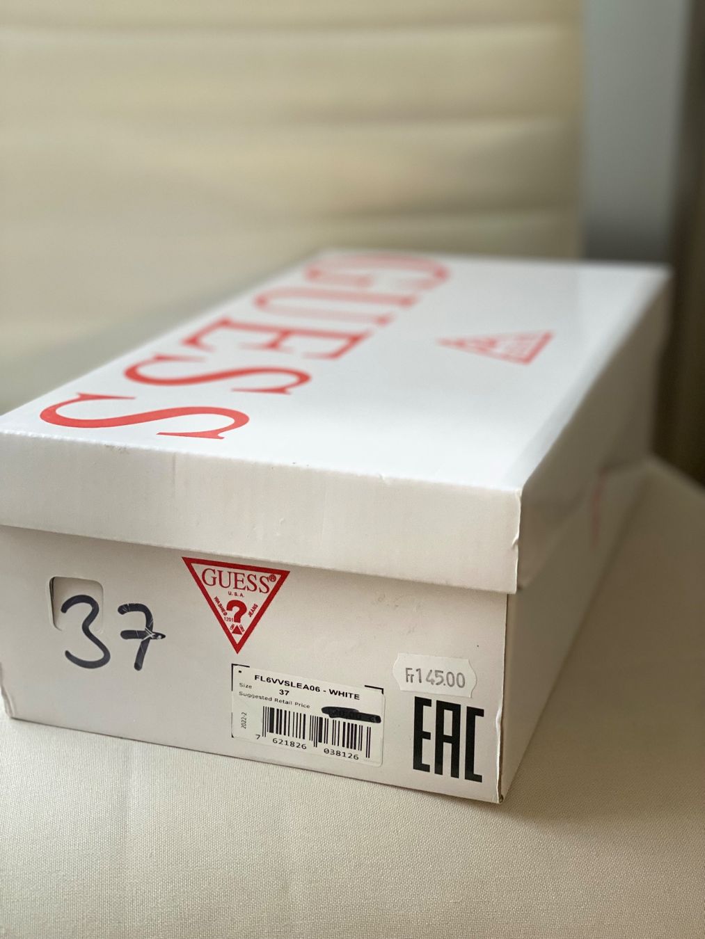 Guess Scarpe da donna: GUESS Neu Leder Slingback Gr.37 NP 145 Fr. – Nuovo e nell'imballaggio originale da Affoltern am Albis venduto da Elenaki67 5