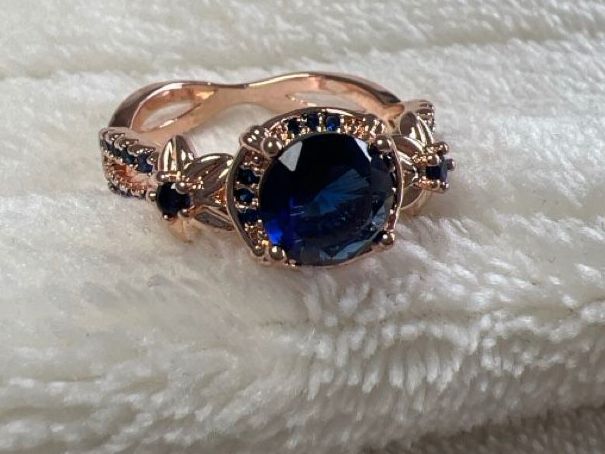 Anelli: Rosegold Ring 925 Silber verg. gr 56 - Einzigartiges Design! – Nuovo (secondo la descrizione) da Bolligen venduto da Solina12