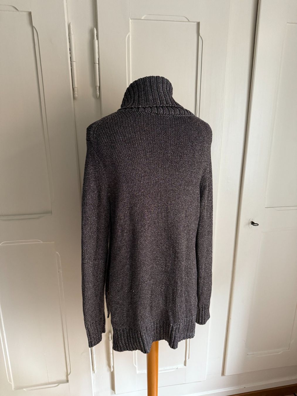 Pulls & Sweat-shirts: TED BAKER - Rollkragen Strickpullover silbergrau 38 – D'occasion à Zürich par Diazaio 2