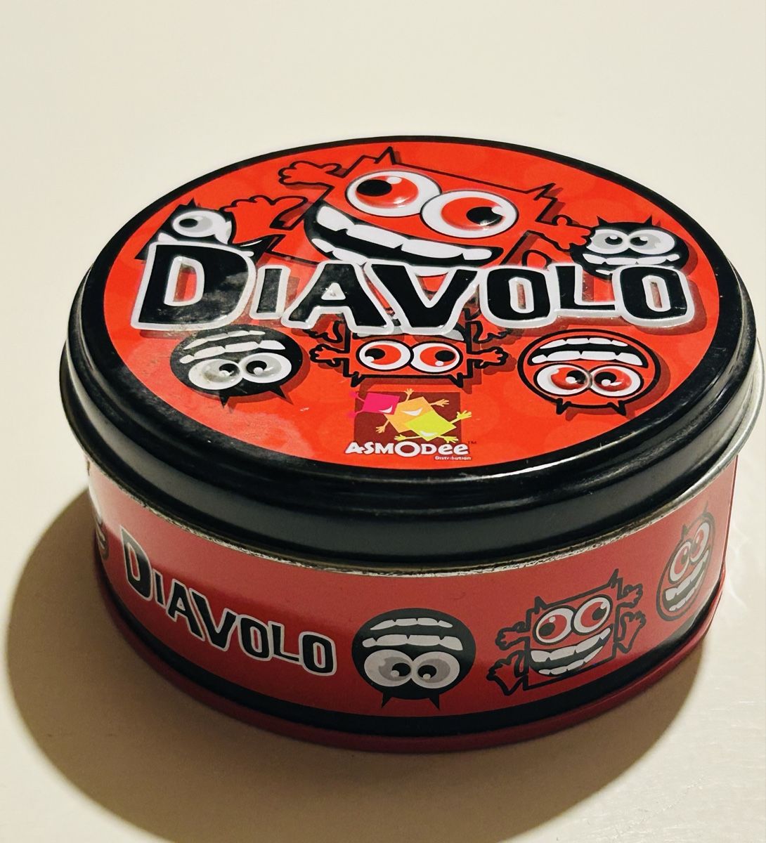 Jeux: Dobble Diavolo  – D'occasion à Suscévaz par ade_t8x2 1