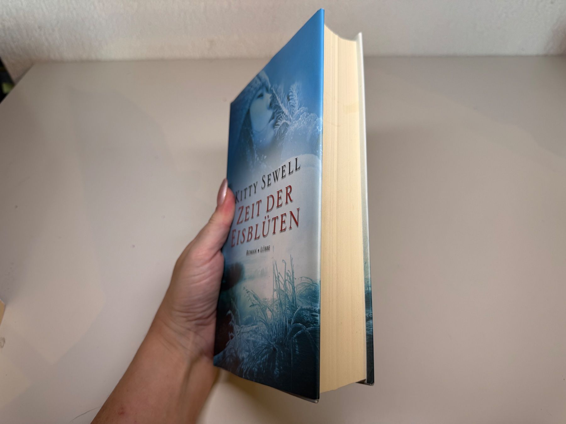 Bücher: ROMAN: Kitty Sewel, Zeit der Eisblüten – Gebraucht aus Grosswangen von Deutsche_Romane 1