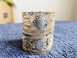 Rare Paire de Ronds de Serviette Anciens en Argent Massif