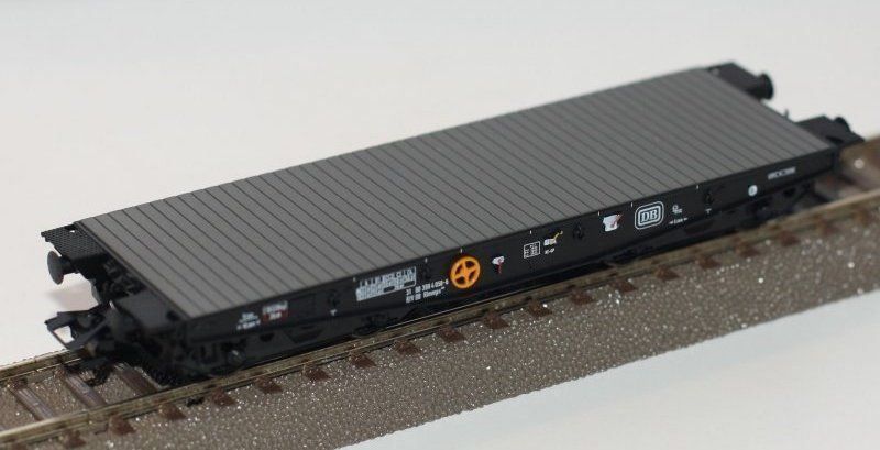 Trix Modelleisenbahnen: Trix 24211-2 Schwerlastwagen + Leopard 2 – Neu und originalverpackt aus Rotkreuz von MOBAHN-1zu87 4