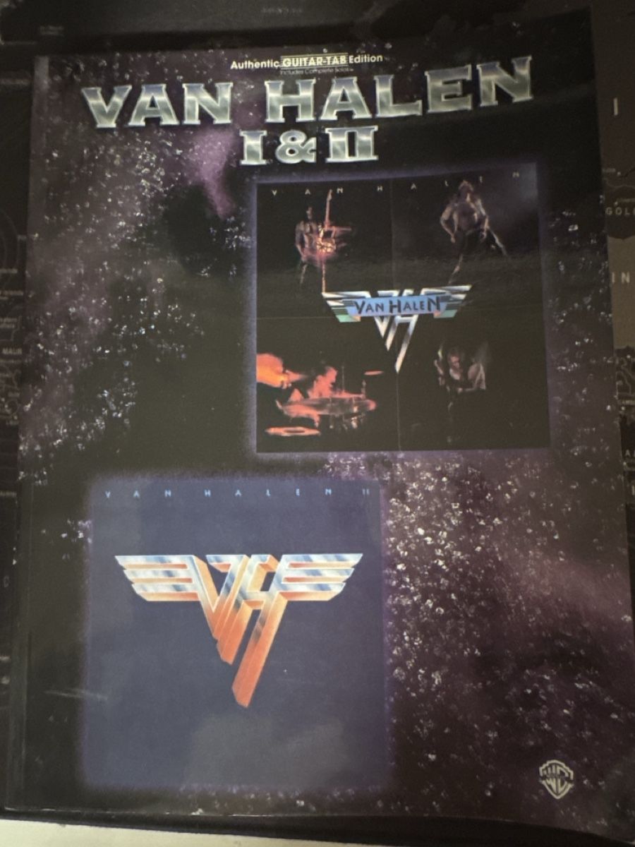 Libri: Van Halen I & II Guitar Tab Book – Usato da Pfaffhausen venduto da mavital