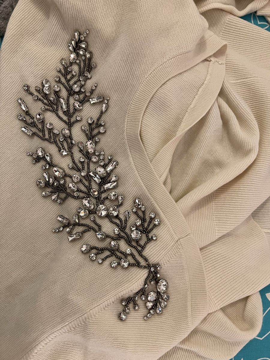 Ba&Sh Maglioni & Felpe: Festlicher ba&sh Pullover mit Strassapplikation Gr.S – Usato da Basel venduto da Bettybooo 9