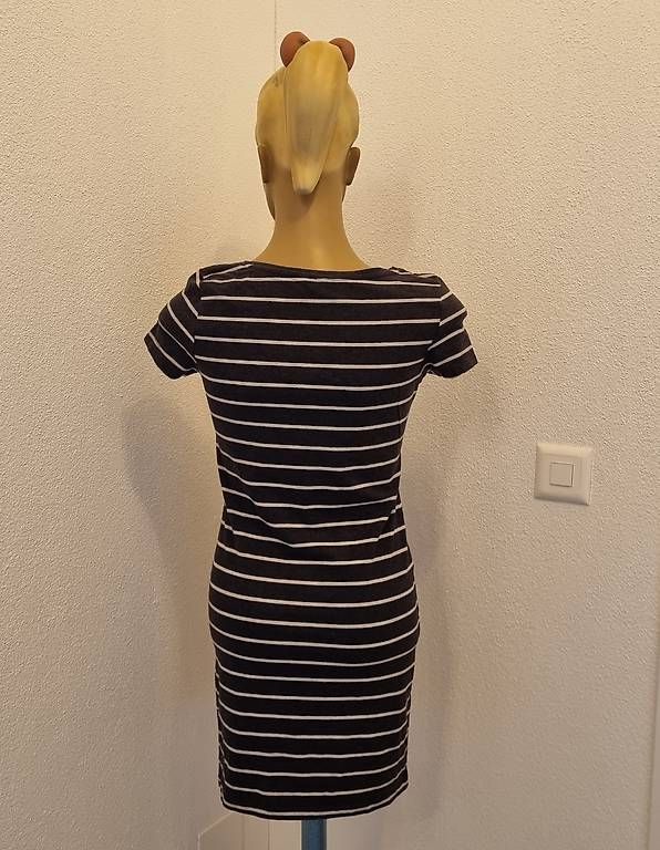 Vestiti: Kleid H&M, Gr. S – Usato da Hägglingen venduto da TameDeVito 1