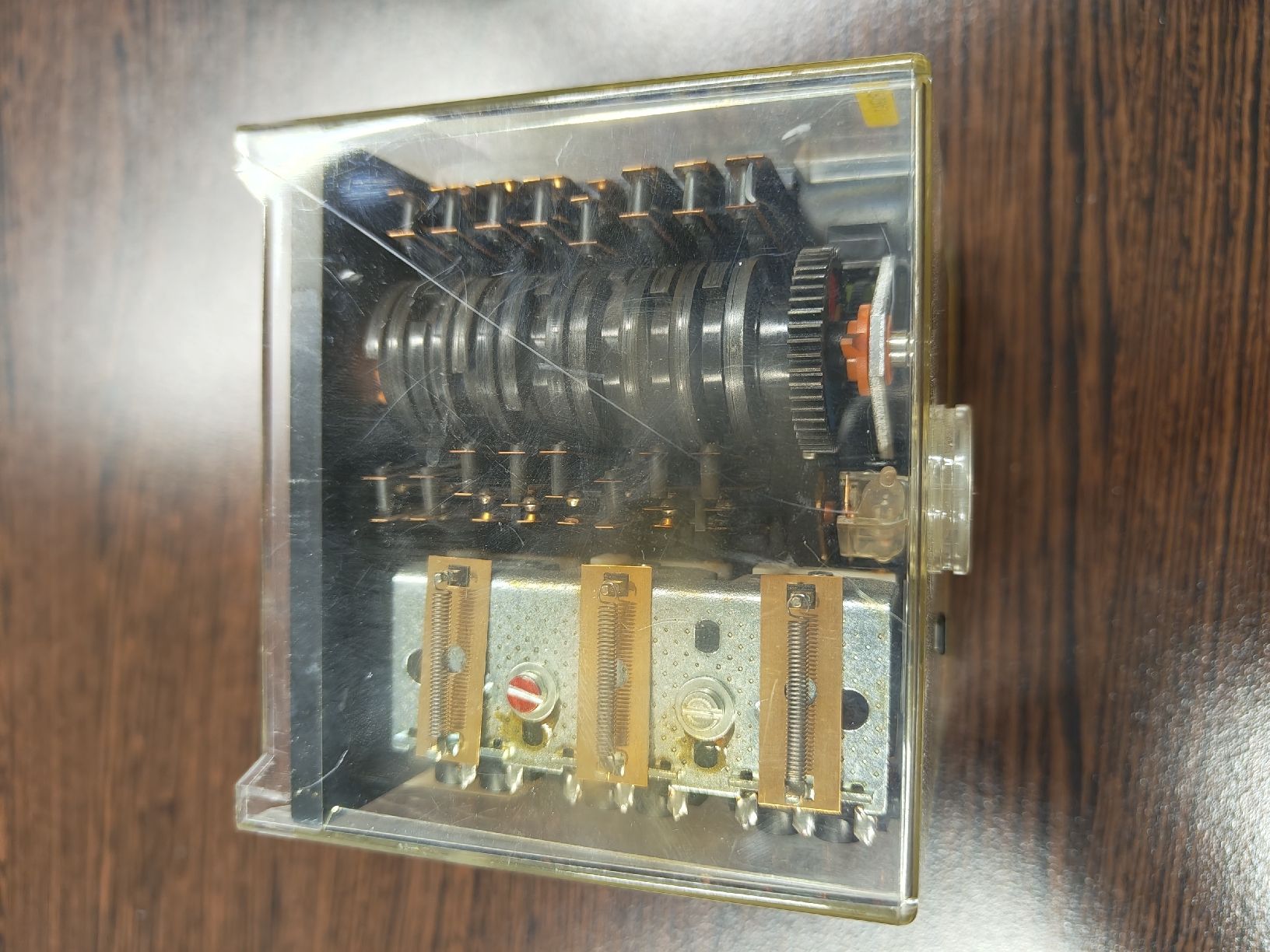 Componenti elettronici: Satronic TMG 740-3 Mod. 32-32 Brennerautomat   – Usato da Emmenbrücke venduto da BlSi 3