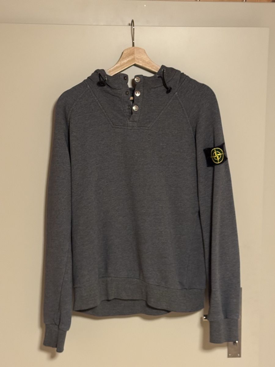 Lotti di vestiti: Verschiedene Pullover  – Usato da Burglauenen venduto da rpe_hh62