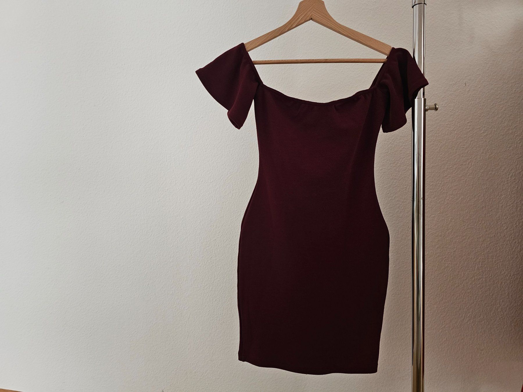 Vestiti: Kleid – Nuovo (secondo la descrizione) da Basel venduto da NyGrow