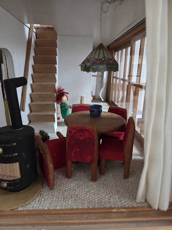 Case e mobili per bambole: Puppenhaus – Usato da Basel venduto da Danielbarth 4