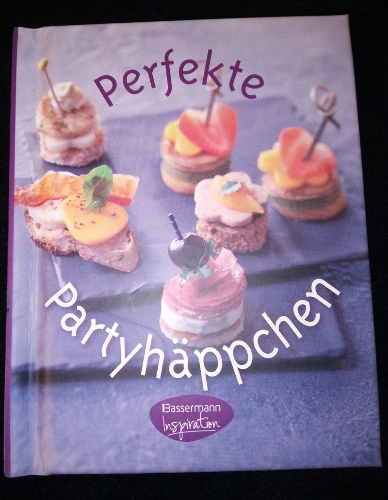 Elettrodomestici da cucina: Partyformen-Set und Buch "Perfekte Partyhäppchen" – Usato da Werdenberg venduto da EXA-Secondhand