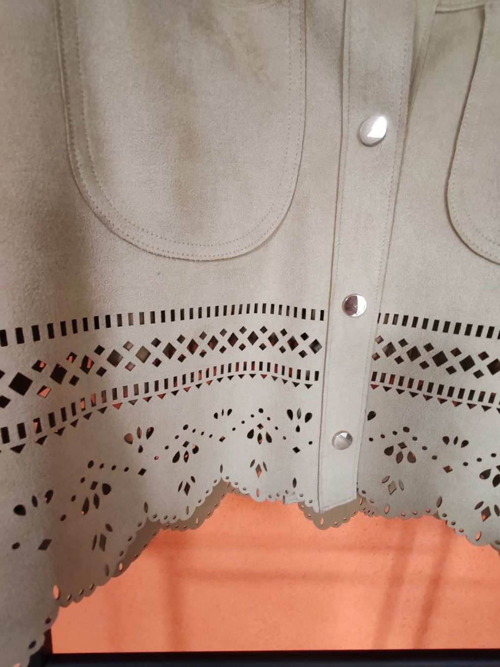 Camicette: Neue Bluse aus Lederimitat von Zara – Nuovo (secondo la descrizione) da Egnach venduto da bgdo26 3