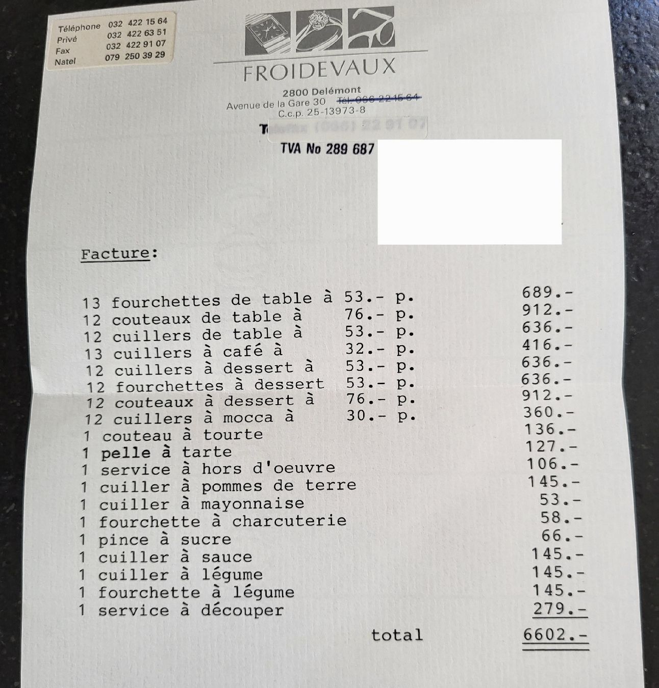 Set di posate: Lot de services en trempé argent – Usato da Courroux venduto da Belleange 3