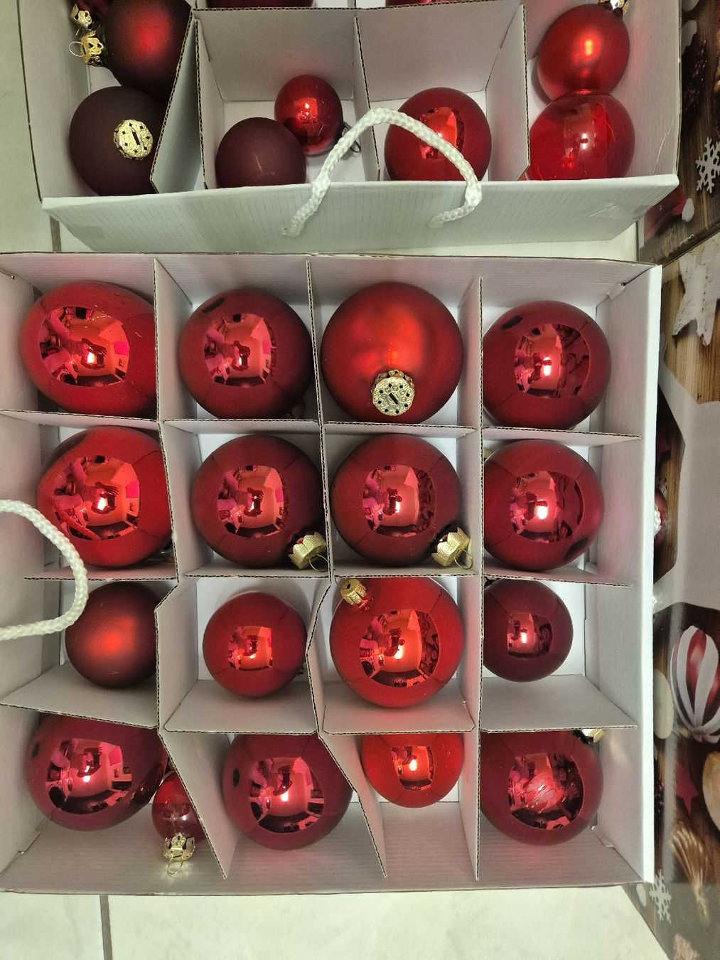 Toutes les décorations: rote Weihnachtskugeln – D'occasion à Anglikon par wba8008 3