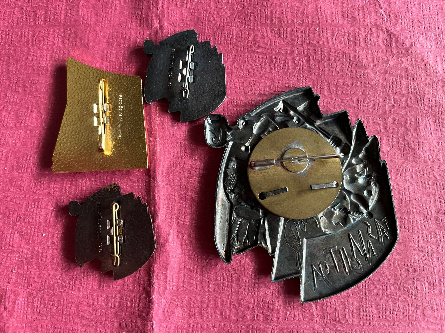 Basler Placchette & Badge: Basel 1994 Satz und Zugsplakette – Usato da Itingen venduto da Bebbi6569 1