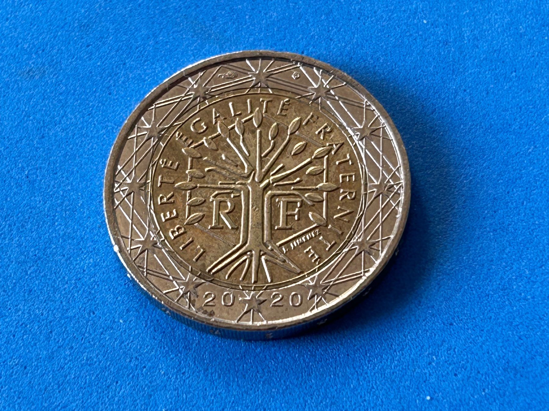 Tutti le monete: France - 2 Euro 2020 - Circulated – Usato da Corcelles NE venduto da AJKader