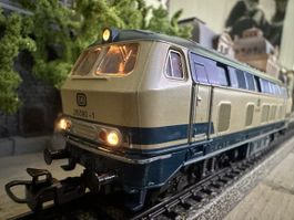 Märklin 3074 DB BR 216 digital