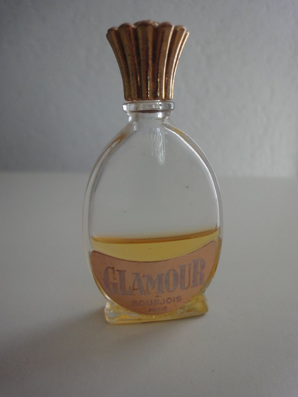 Profumi & Eau de Toilette: GLAMOUR de Bourjois, Eau de parfum 7,5ml - Vintage 1953 – Usato da Biel/Bienne venduto da 07helios032 3