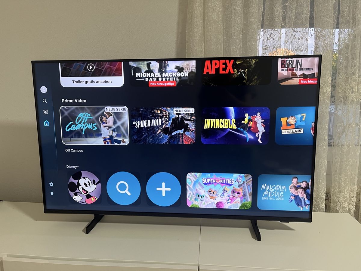 Samsung Televisori: Original Samsung Fernseher – Nuovo (secondo la descrizione) da Nussbaumen AG venduto da c.4 2