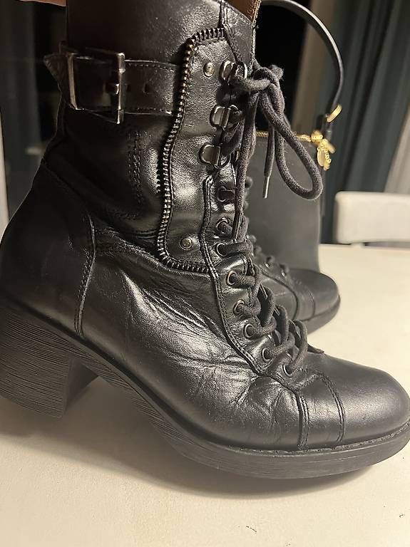 Scarpe da donna: Stivali nerogiardino  – Usato da Minusio venduto da www_6ybt 2