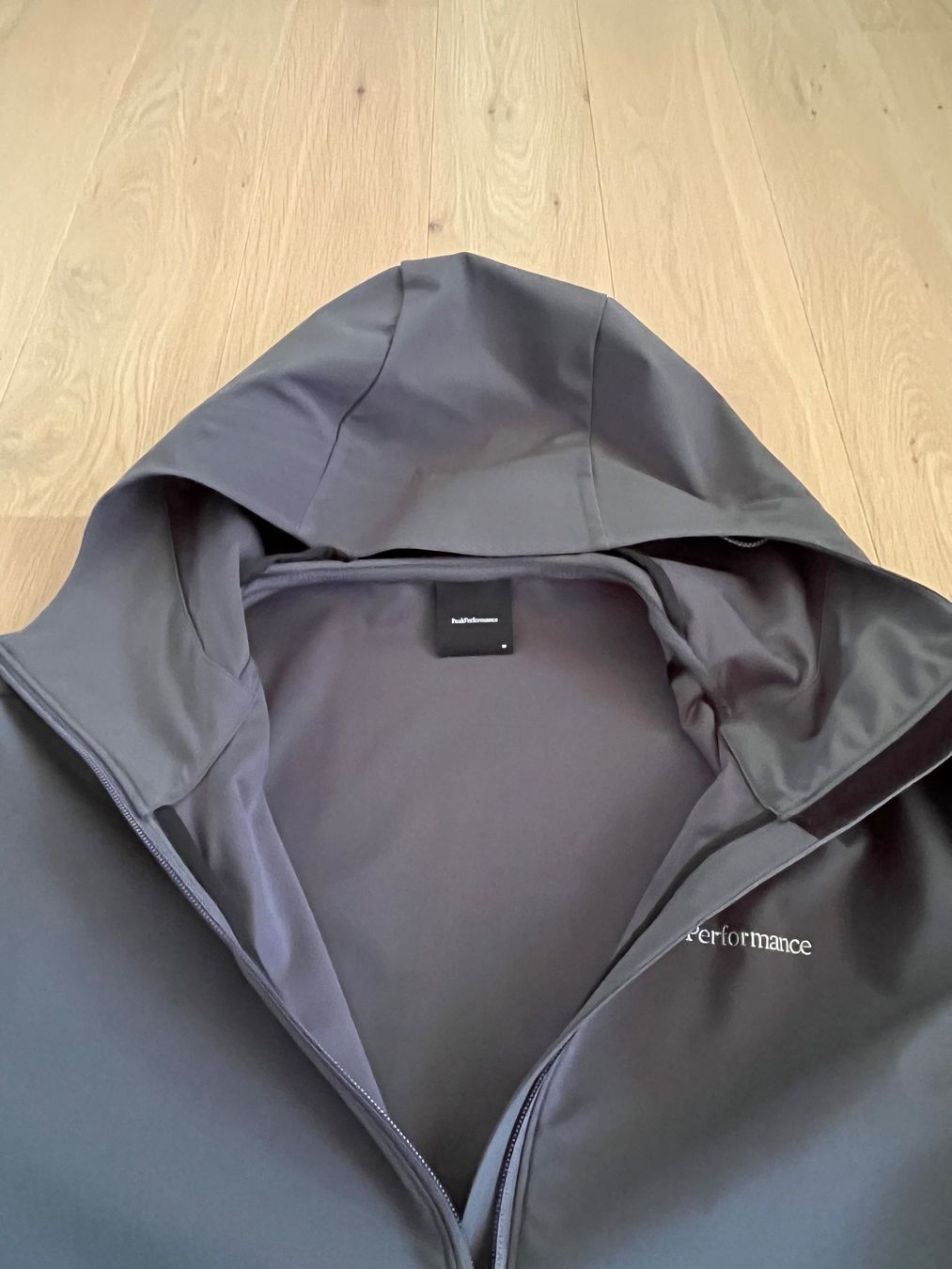 Peak Performance Giacche: Peak Performance, Shell Jacke, Gr. M wie neu! – Nuovo (secondo la descrizione) da St. Moritz venduto da 7000marie 4