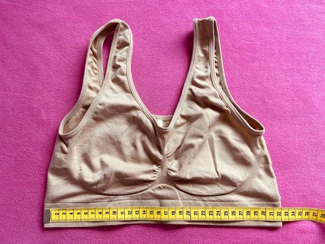 Altra biancheria intima: Bralette / Bustiere, Grösse L – Usato da Lostorf venduto da Nick1258 2