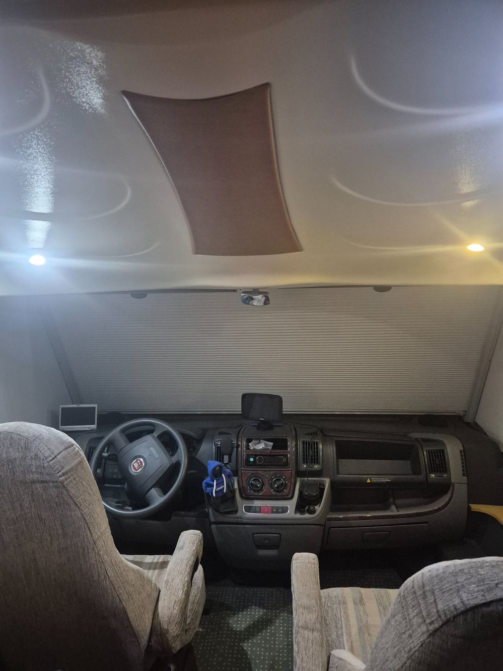 Pilot Veicoli da campeggio: Fiat Ducato Pilote G690 XP Référence – Usato da Essertes venduto da onezoneplay 3
